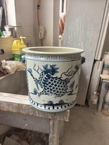 <span class=keywords><strong>Pot</strong></span> cylindrique de jardin <span class=keywords><strong>en</strong></span> porcelaine, style antique, peint à la main, motif animal bleu et blanc Kylin, double anse, Chinoiserie, motif Foo Dog - Product Image 4