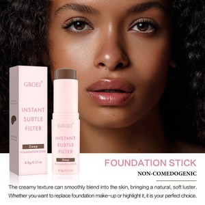 Vente en gros <span class=keywords><strong>Fond</strong></span> <span class=keywords><strong>de</strong></span> <span class=keywords><strong>teint</strong></span> liquide finition naturelle cosmétique visage OEM Bâton correcteur pour <span class=keywords><strong>peau</strong></span> <span class=keywords><strong>noire</strong></span> - Product Image 4