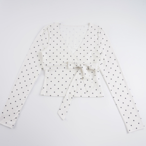 เสื้อผู้หญิงแขนยาวคอวีลายจุดผูกเอว ผ้าถักระบายอากาศดี สำหรับฤดูใบไม้ร่วง พร้อมลายพิมพ์ดิจิทัล - Product Image 2