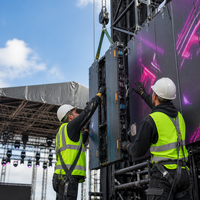 Écran LED de location extérieur P4.81, étanche IP65, haute luminosité 5000 cd, boîtier en aluminium moulé sous pression pour scène de concert