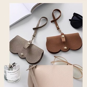 PU Leather <b>Glasses</b> Pouch – Litchi Pattern Embossed, Hanging Loop, Portable Travel Sunglasses <b>Case</b> – <b>Soft</b> Lined, Scratch-proof Fo - Product Image 3