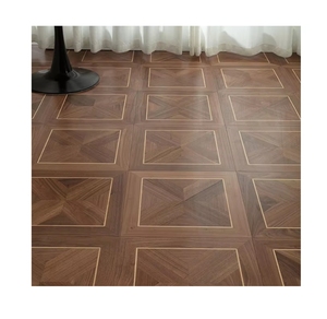 Elegante Suelo de Parqué de Roble Nogal Moderno, Suelo de Madera de Ingeniería Multicapa de Lujo para Interiores, con Recubrimiento UV, Instalación <span class=keywords><strong>Flotante</strong></span>, para Salón - Product Image 1