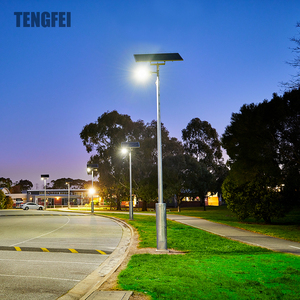 Lampadaire solaire LED en alliage d'aluminium étanche IP65 avec batterie pour éclairage routier extérieur – Meilleures ventes - Product Image 3