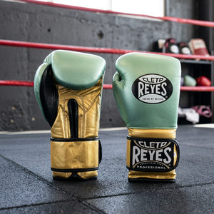 Guantes de Boxeo Profesionales de Alta Calidad en Cuero de Búfalo para Adultos, con Cierre, Logotipo Personalizado, Colores y Tallas Personalizables - Product Image 2