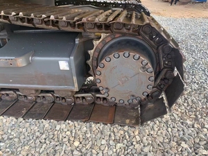 รถขุดไฮดรอลิกตีนตะขาบ Komatsu PC200-8 มือสอง ขนาด 20 ตัน พร้อมเครื่องยนต์ Cummins ขายดี - Product Image 4