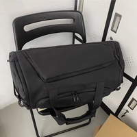 Sac à dos de sport et fitness résistant à l'eau avec séparation sec/humide, bagage cabine, doublure polyester, grande capacité, léger pour homme