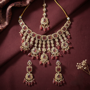 Traditional Imitation Antique Gold Style Kundan Choker Necklace <b>Set</b> with Emerald Cut Gemstones Earrings Tikka for Women Wedding - Product Image 2