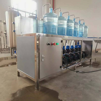 Peralatan Pengisian Botol Air 20L 4 Nozzle Semi Otomatis Stasiun Pengisian Stainless Steel untuk Pabrik Air Botol 5 Galon