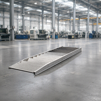 Armoire à chaussures en acier inoxydable avec serrures séparées pour chaque porte, rangement pour chaussures du personnel d'usine