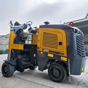 Fraiseuse électrique compacte et maniable XM505EP avec batterie de 151 kWh, largeur de 500 mm, pour travaux utilitaires et petites surfaces - Product Image 1