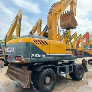 Excavatrice Hyundai 210w-9s d'occasion en promotion – 90 % neuve, équipement de construction routière de grande taille de seconde main à vendre - Product Image 2