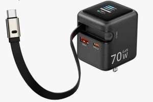 Disponibile in Magazzino: Caricatore USB-C ILEPO 70W GAN con Display TFT e Cavo Retrattile 5-in-1 per Ricarica Rapida di Smartphone, Orologi e Auricolari - Product Image 5