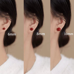 خرز دائري بلون أحمر مرجاني بحجم 4-10 مم بأسعار الجملة لصناعة القلائد - Product Image 5