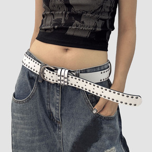 Ceinture en cuir noire pour femme, style punk, avec boucle en alliage et rivets, accessoire décoratif pour jeans et robes, design coréen - Product Image 5
