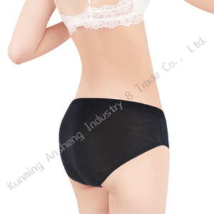 Impresión personalizada paquete biodegradable transpirable EO desinfectar debajo de las bragas de algodón 100% algodón ropa interior desechable para mujer - Product Image 4