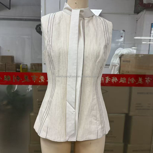 بلوزة أنيقة مخصصة بدون أكمام ومخططة للنساء، قميص مكتبي للسيدات - Product Image 4