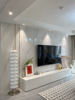 Dalles de marbre PVC modernes et élégantes avec finition anti-UV, effet 3D pour la décoration intérieure du salon et de la cuisine