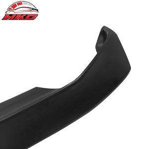 เหมาะสำหรับ Ford Mustang V6 ปี 2005-2009 ชุดแต่งกันชนหน้าทรง B2 สีดำดิบ - Product Image 6