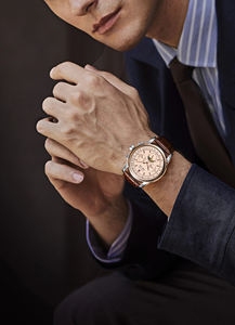 ساعة يد رجالية أوتوماتيكية ميكانيكية جديدة من Forsining، بحركة مطورة متعددة الوظائف وحزام من الجلد الطبيعي - Product Image 6