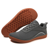 Chaussures de course unisexes pour hommes grandes tailles (EU 40-46) – Baskets respirantes en maille à semelle souple et bout large – Chaussures décontractées pour couple