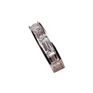 Bague en or 14 carats pour femme, diamant taille baguette, cultivé en laboratoire, couleur D, certifié IGI, bijou de fiançailles classique - Product Image 1