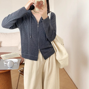 Luxuriöse 100% Merinowolle Knitterfreie Strickjacke für Damen, Frühjahrs-Neuheit, Locker Geschnittene Kapuzenjacke mit Reißverschluss, Lässiger Pullover-Mantel - Product Image 4