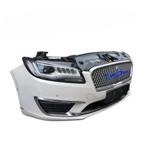 Se aplica al parachoques delantero y a los radiadores de rejilla en los coches originales <span class=keywords><strong>Lincoln</strong></span> MKT - Product Image 1