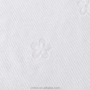 Tùy chỉnh Trắng chần 100% Polyester dệt kim Jacquard NệM VảI - Product Image 3