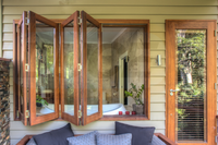 Ventanas Clásicas de Acero Inoxidable con Rejillas de Aluminio y Madera Plegables para Escaleras, Apartamentos, Jardines, Salas de Estar al Aire Libre