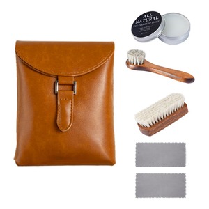 Kit de brosses en bois massif pour cheveux de cheval <span class=keywords><strong>blanc</strong></span>, conditionneur pour cuir à l'huile de vison, ensemble de nettoyage de chaussures 5 pièces avec <span class=keywords><strong>cirage</strong></span> et brosses - Product Image 1