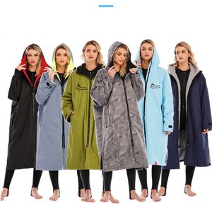 <span class=keywords><strong>Bata</strong></span> de Cambio <span class=keywords><strong>Impermeable</strong></span> de Secado Rápido para Surf/Natación con Logotipo Personalizado - Product Image 6