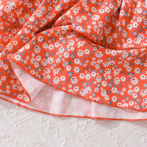 Nuovo Set Estivo per Bambine 2 Pezzi 4-7 Anni, T-Shirt Floreale e Gonna con Volant - Product Image 6