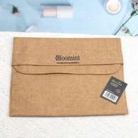 Offre Spéciale bonne qualité naturel Jute enveloppe vêtements chaussure emballage sac personnalisé imprimé Logo Jute toile de jute cadeau sac à poussière