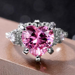 Anillo de compromiso plateado para mujer F799 con cristal rosa y piedra central ovalada de diamantes de imitación, elegante joya de boda para ella - Product Image 3