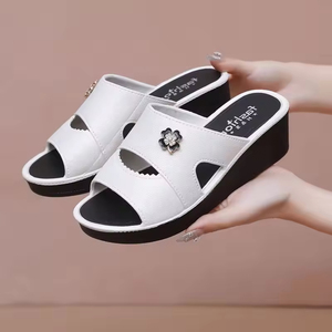 Summer Women's PVC Thick Sole Wedge Beach Sandals Slides <b>Slippers</b> <b>Outdoor</b> for Women & Ladies Wholesale - Product Image 2