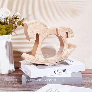 Hucha de madera con diseño de dibujos animados, transparente y reutilizable, para guardar monedas, ideal para regalos navideños. - Product Image 1