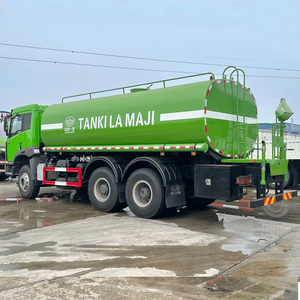 Camión Cisterna FAW 6x4 de 20000 Litros con Aspersor, Emisión Euro 2, Transmisión Manual, Combustible Diésel, en Venta - Product Image 5