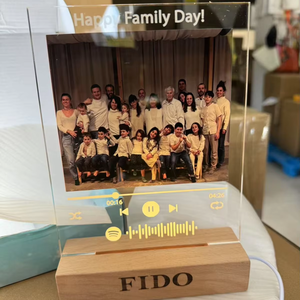 Soporte de madera personalizable de alta calidad acrílico para <span class=keywords><strong>Spotify</strong></span> Code 3D Night Light Music Album Plaque de negocios para regalos promocionales - Product Image 1
