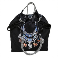 Sac fourre-tout en nylon brodé écologique imperméable à motif floral avec cordon de serrage grande capacité pour femme – Collection été