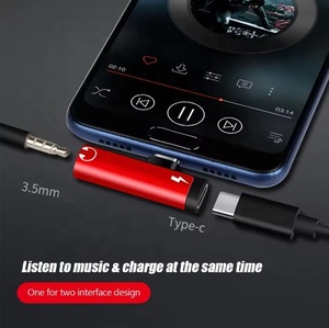 Adaptateur audio à double port de type C en gros vers <span class=keywords><strong>prise</strong></span> 3.5Mm casque adaptateur 2-en-1 chargeur audio accessoires de distributeur - Product Image 2