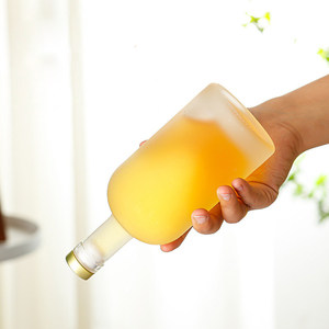 Botellas de vidrio de fábrica personalizadas Whisky <span class=keywords><strong>Vodka</strong></span> Spirits 200ml 375ml 500ml 750ml Capacidad Opciones de color de chapado esmerilado transparente - Product Image 2