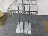 Arche de fond en métal pour décoration de scène de mariage avec porte ouvrante