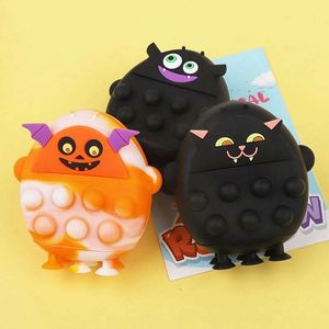 Jouets sensoriels anti-stress en silicone à thème Halloween, formes chauve-souris, fantôme, rat, pour enfants de 3 à 6 ans, vente en gros - Product Image 3