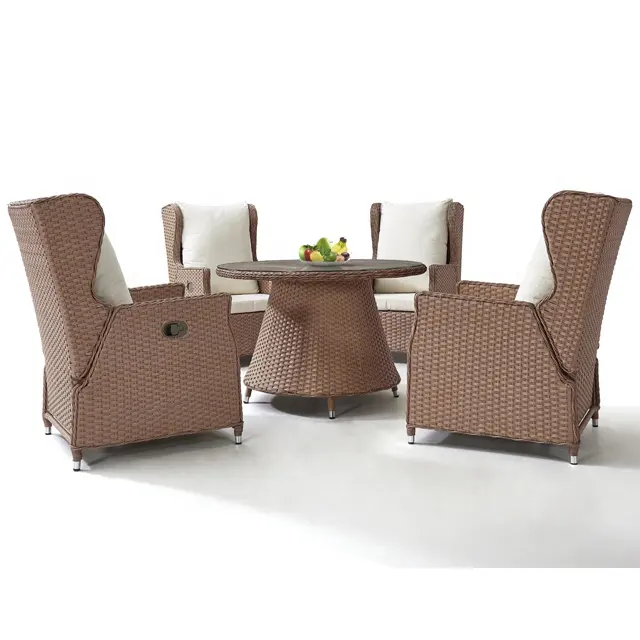 Set Furnitur Taman Luar Ruangan Modern Terlaris, Meja Makan Rotan dan 4 Kursi Belakang Dapat Diatur