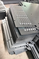Pièces d'emboutissage sur mesure en tôle, persiennes poinçonnées CNC, acier galvanisé, acier inoxydable, aluminium, usine OEM ODM