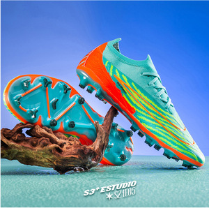 Tacos de Fútbol para Entrenamiento Deportivo al Aire Libre, Zapatos de Fútbol Personalizados para Hombre, Plantilla de Goma, Temporada de Invierno Original, Calzado de Fútbol al por Mayor - Product Image 5