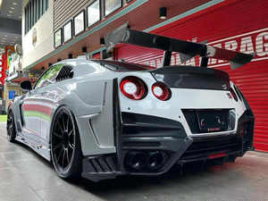 Kit Carrozzeria Stile Top Secret 2024 per <span class=keywords><strong>Nissan</strong></span> <span class=keywords><strong>GTR</strong></span> R35, Paraurti Anteriore e Posteriore, Spoiler, Copertura Motore, Minigonne Laterali - Product Image 5