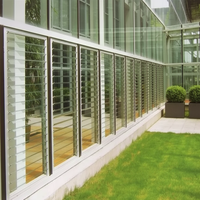 Volets de sécurité extérieurs modernes horizontaux en alliage d'aluminium et verre, personnalisés, automatisés et durables