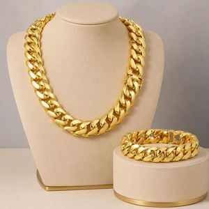 Collier Chaîne Maille Cubaine Miami Unisexe en Laiton Plaqué Or 14K 18K 24K avec Zircon Géométrique, Bijoux Hip Hop de Luxe en Gros - Product Image 1