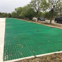 Calandre en plastique perméable, grille de gazon de voiture